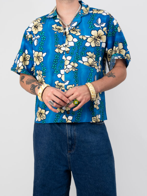 camisa boxy hawaloha