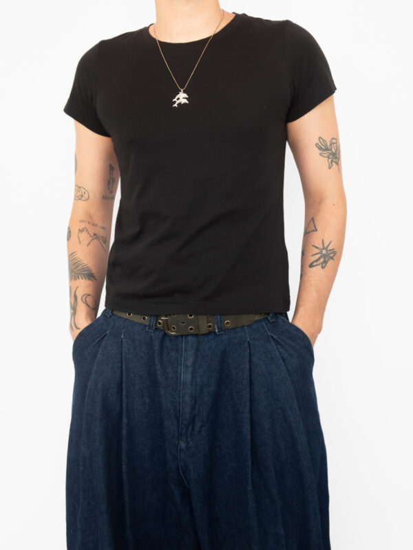 baby tee uni qlo