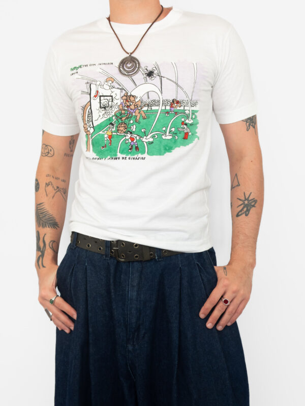 baby tee levis vntg.