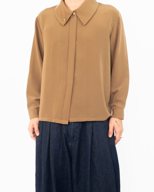 blusa classic brown