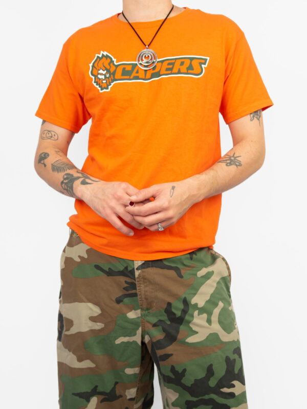 camiseta capers