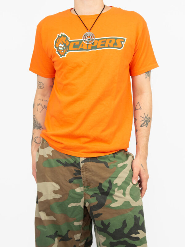 camiseta capers