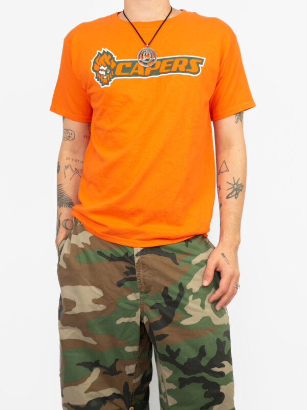 camiseta capers