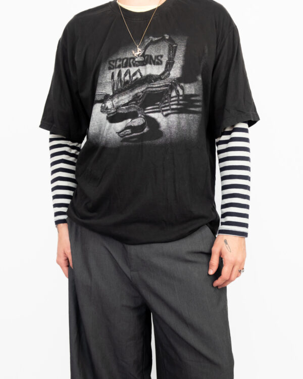 camiseta scorpions