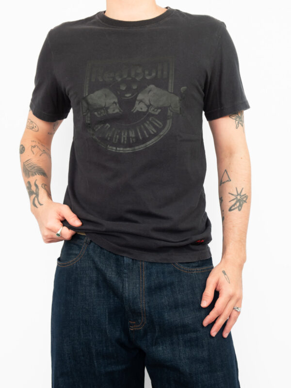 camiseta red bull