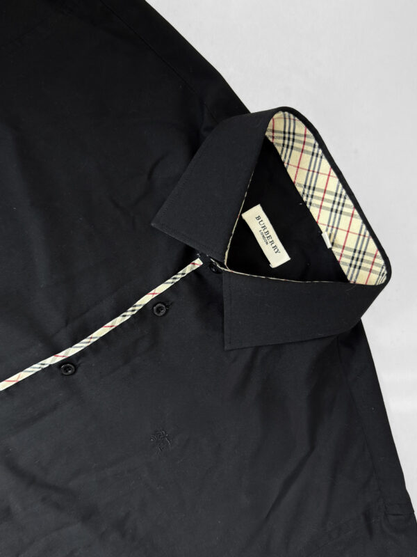 blusa burberry