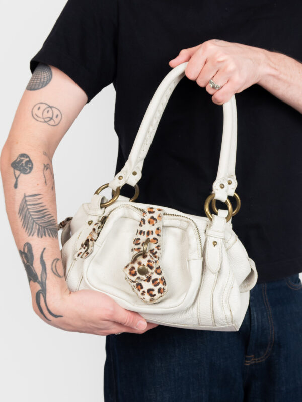 bolsa onça arezzo