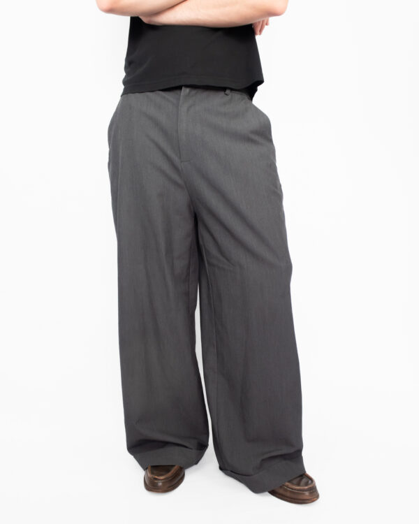 calça alfaiataria trendy