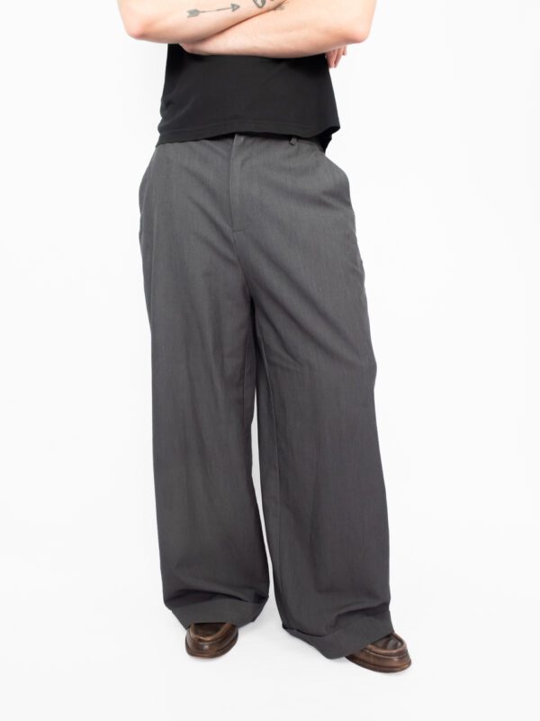 calça alfaiataria trendy