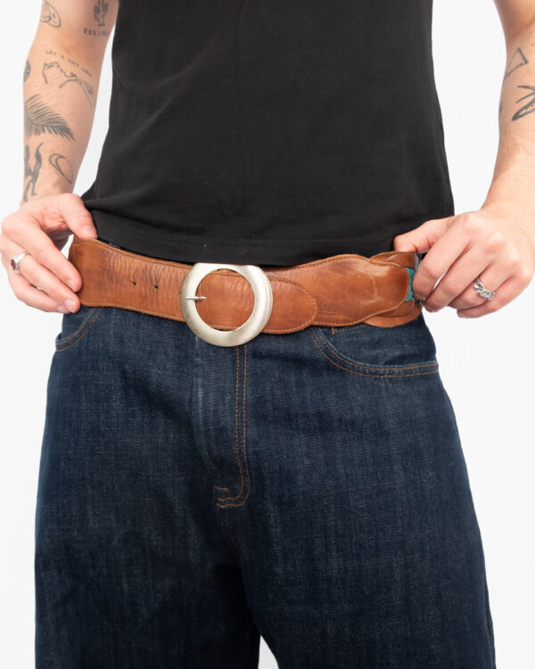 cinto brown and blue